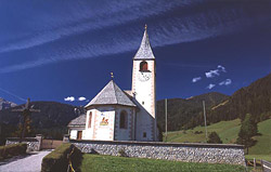 A church in Valle di Braies